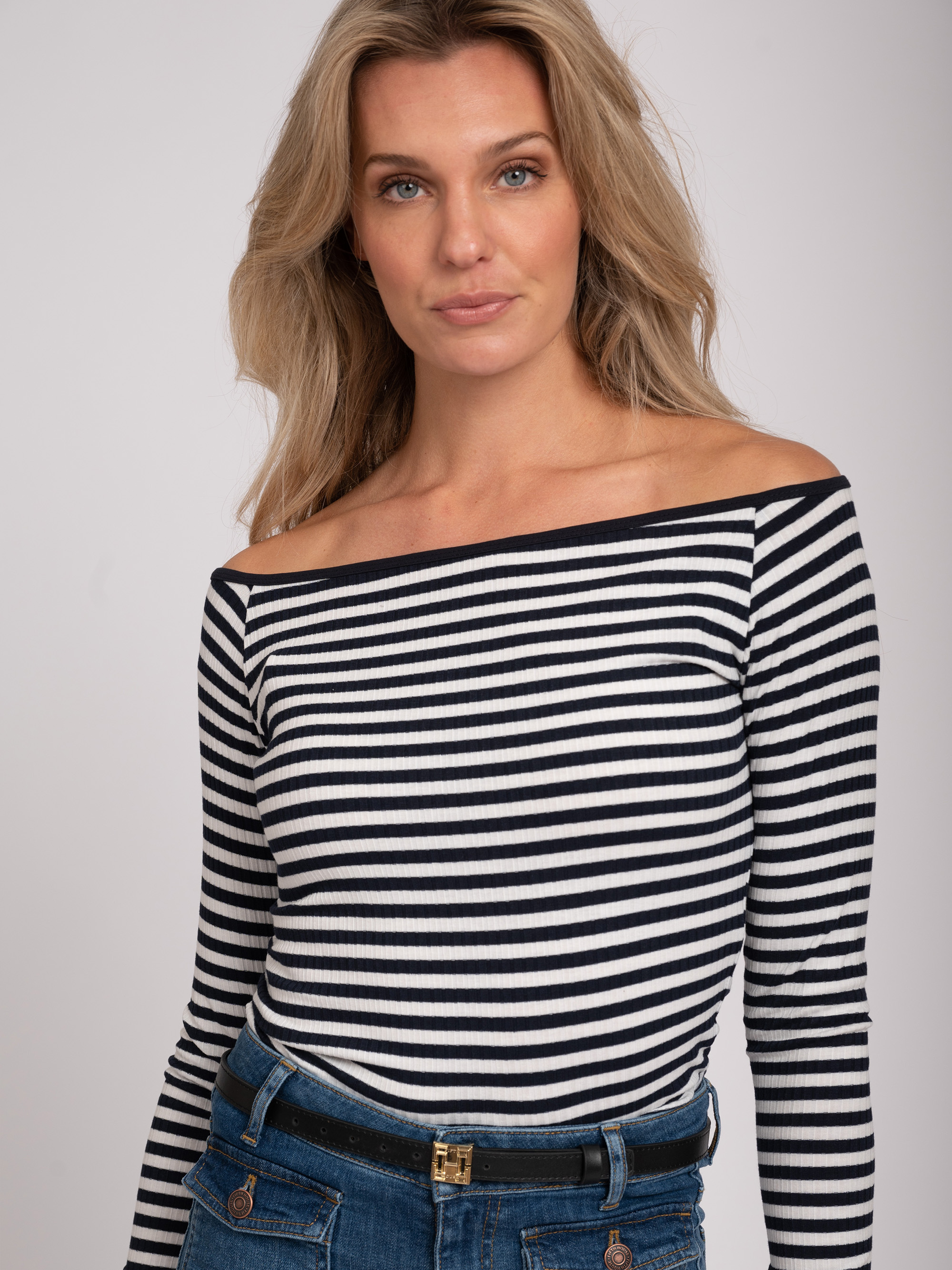 Stipped top boat neck