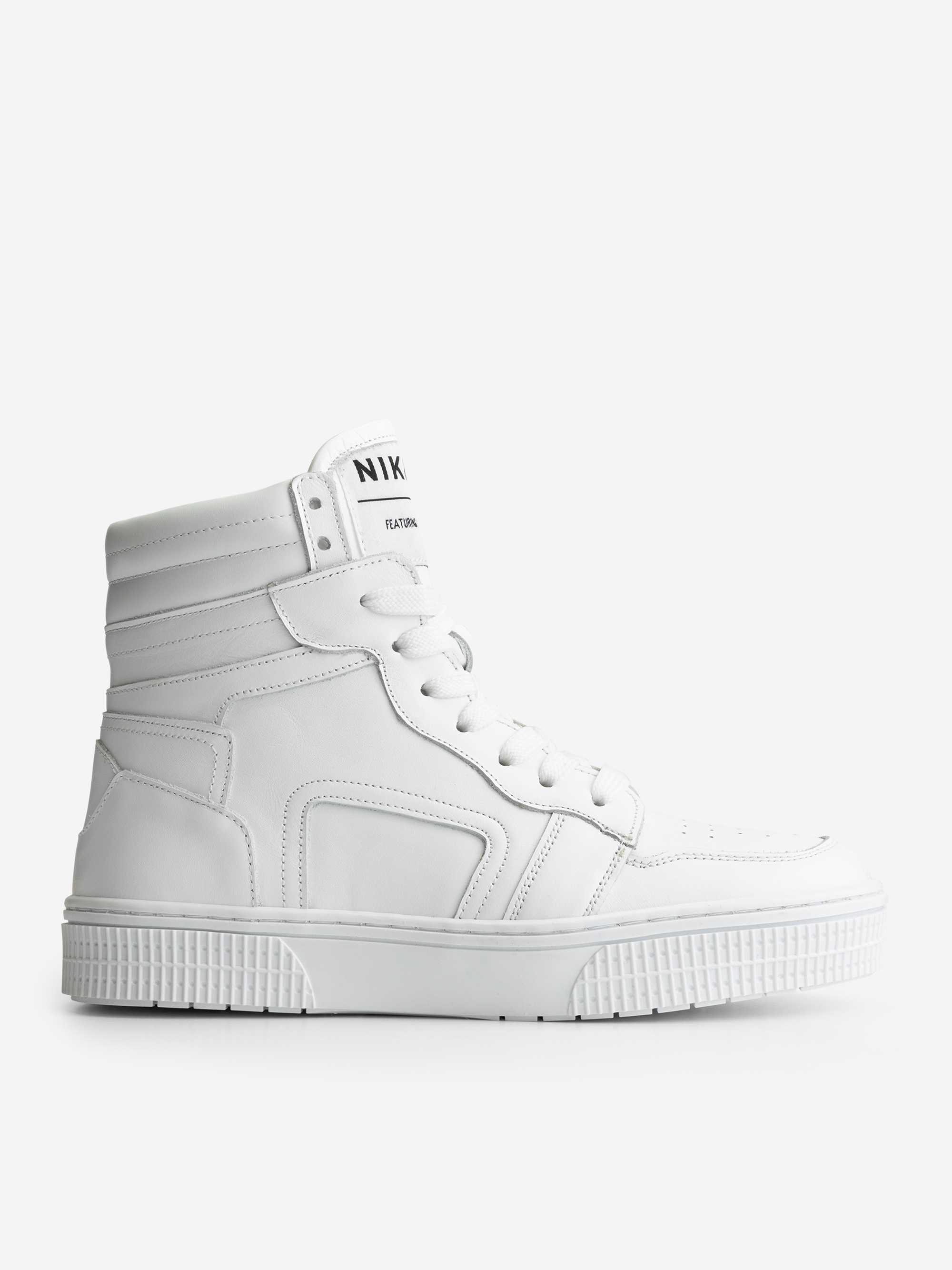 Lune Sneaker