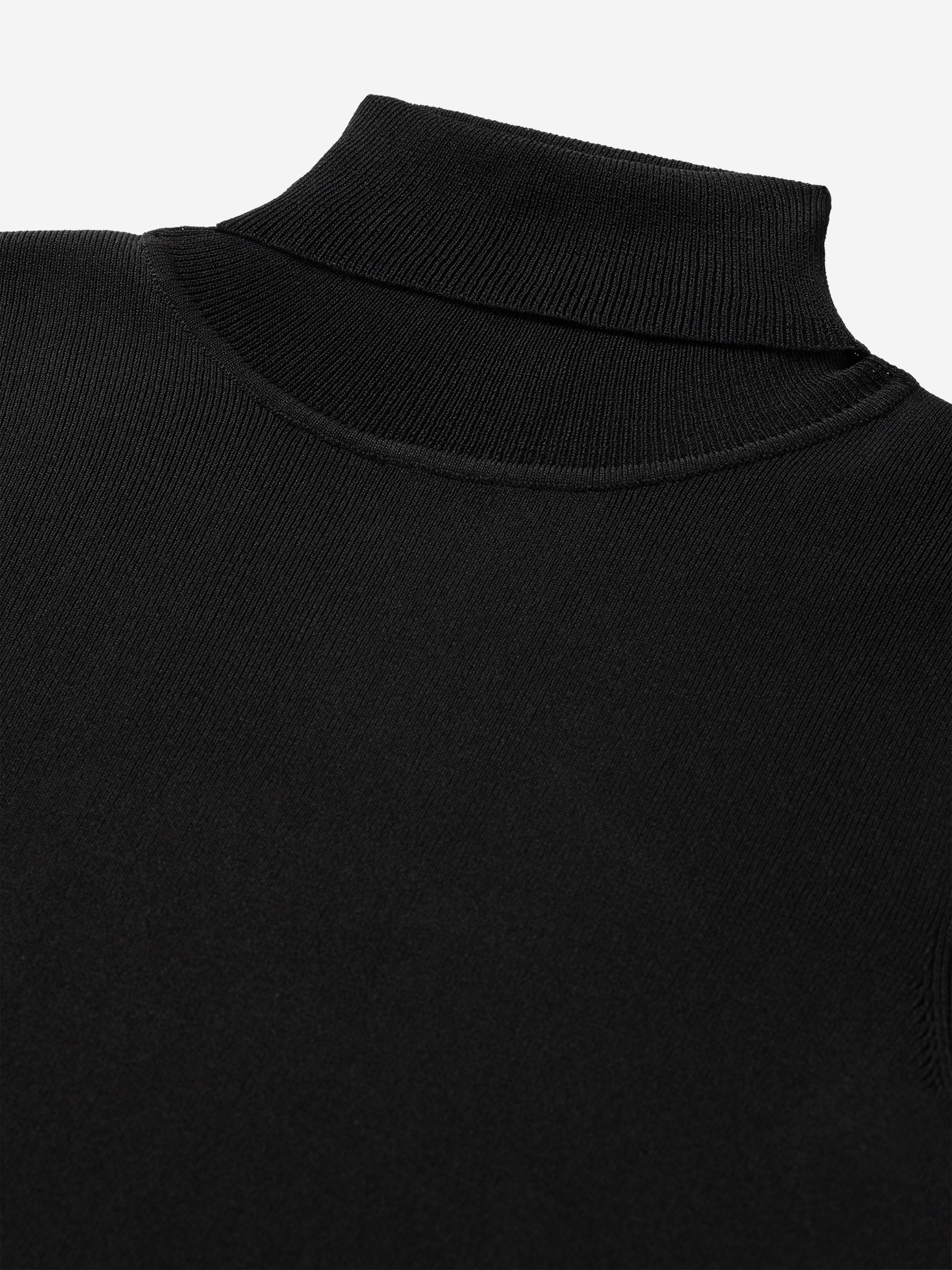 Ribbed top with turtleneck