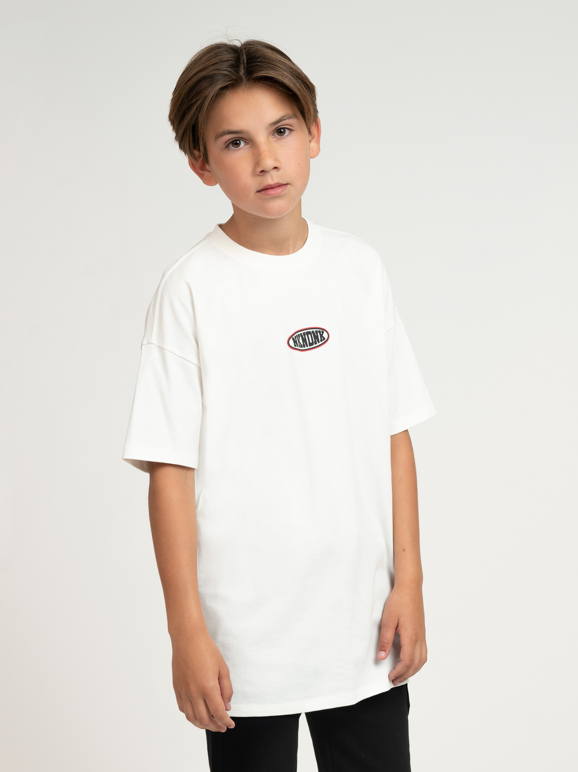T-shirt with round artwork
