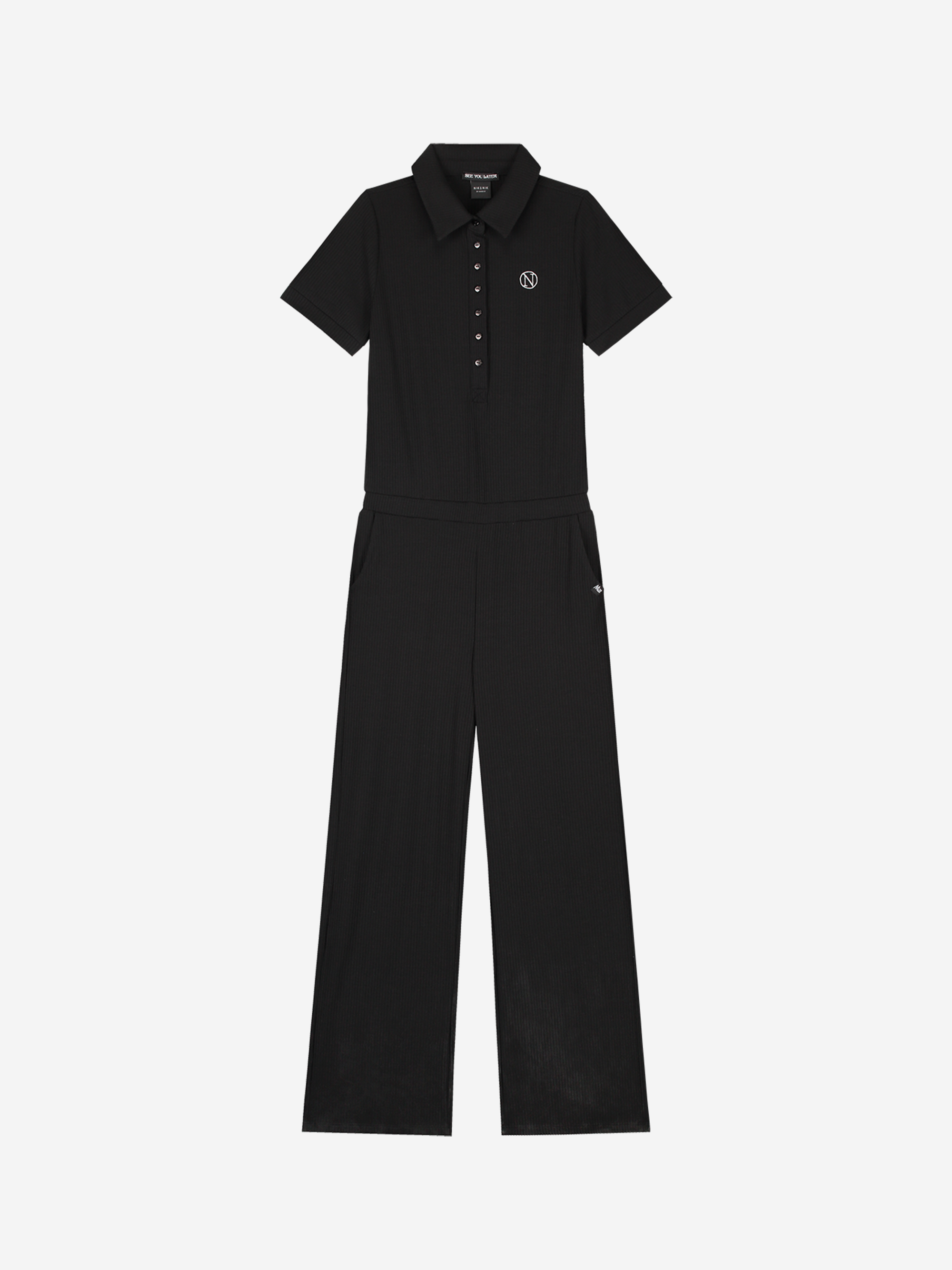 Short sleeve Jumpsuit with collar and buttons  
