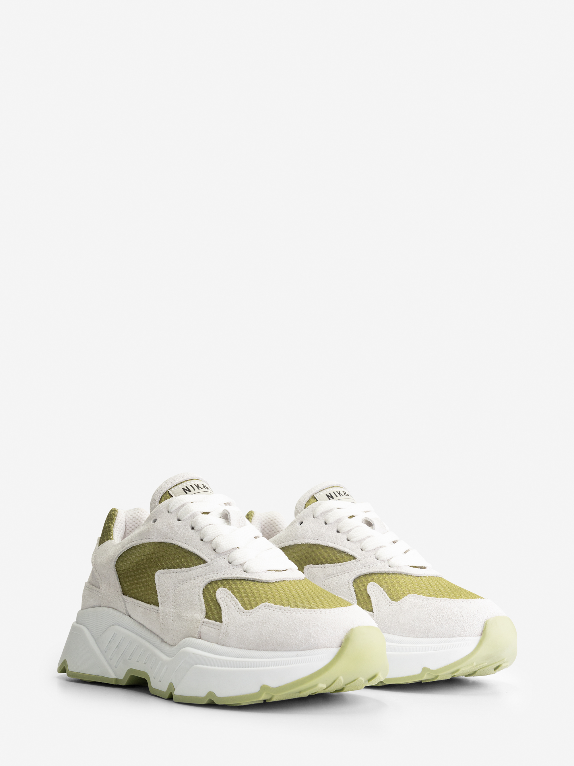 Dessie Sneakers