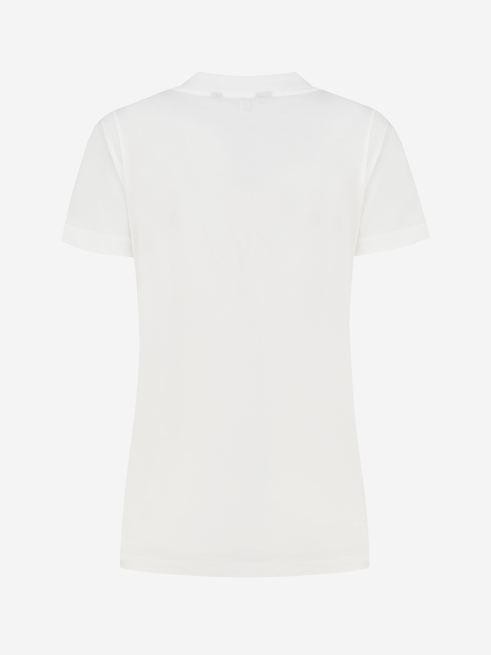 T-shirt with small buttons on shoulder