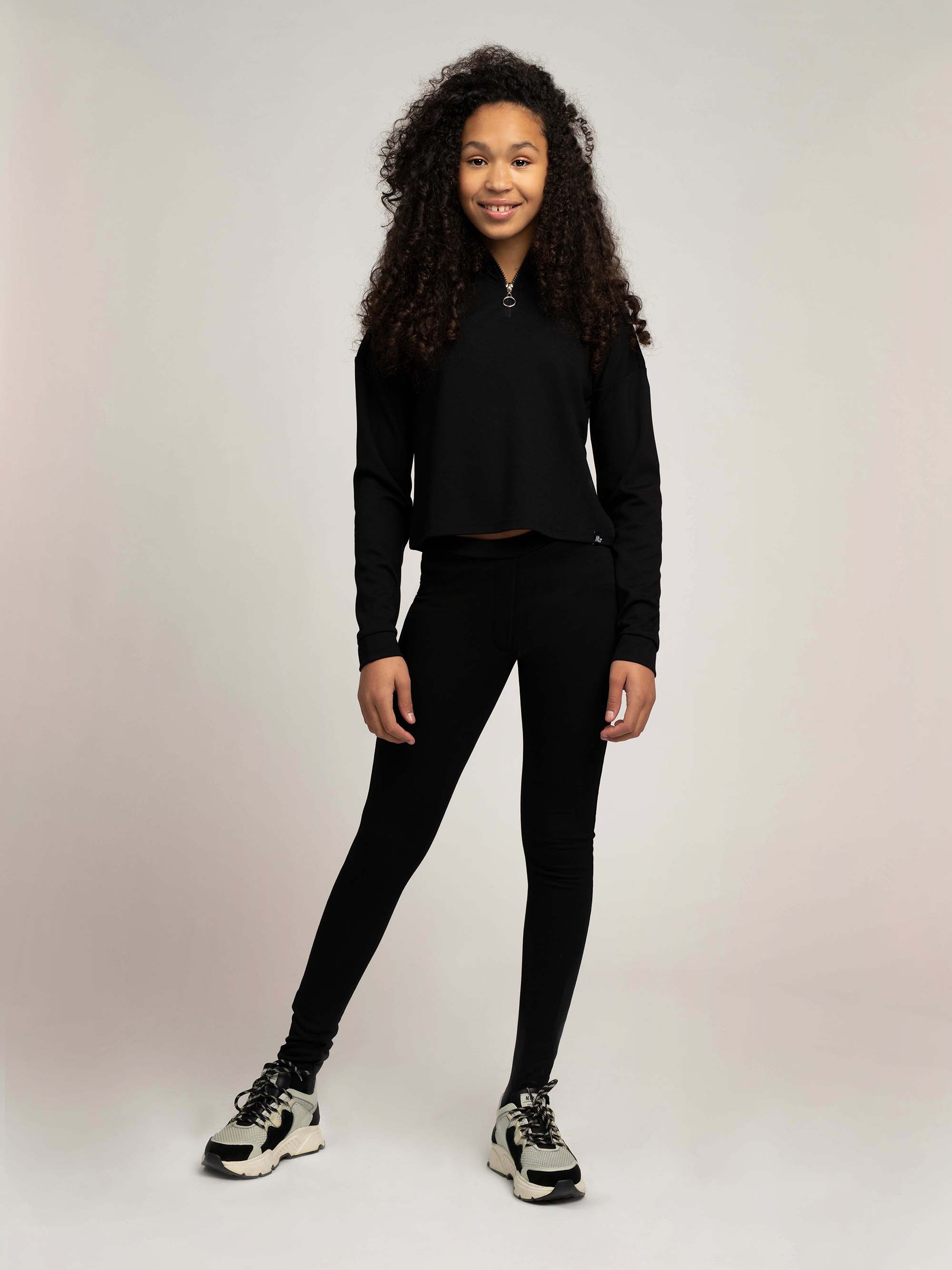 Cropped sweater with zipper 