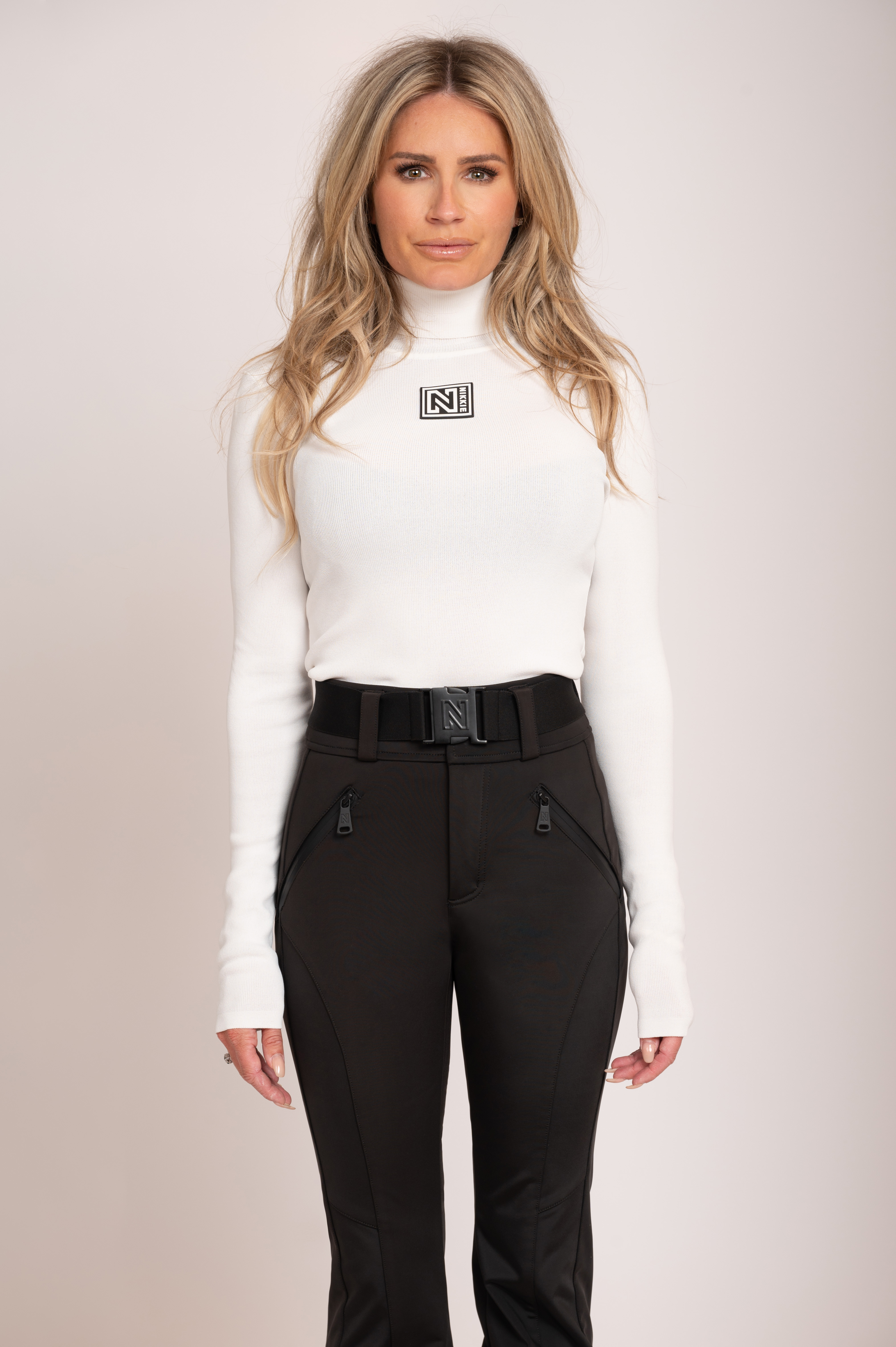 NIKKIE SKI top with turtle neck  