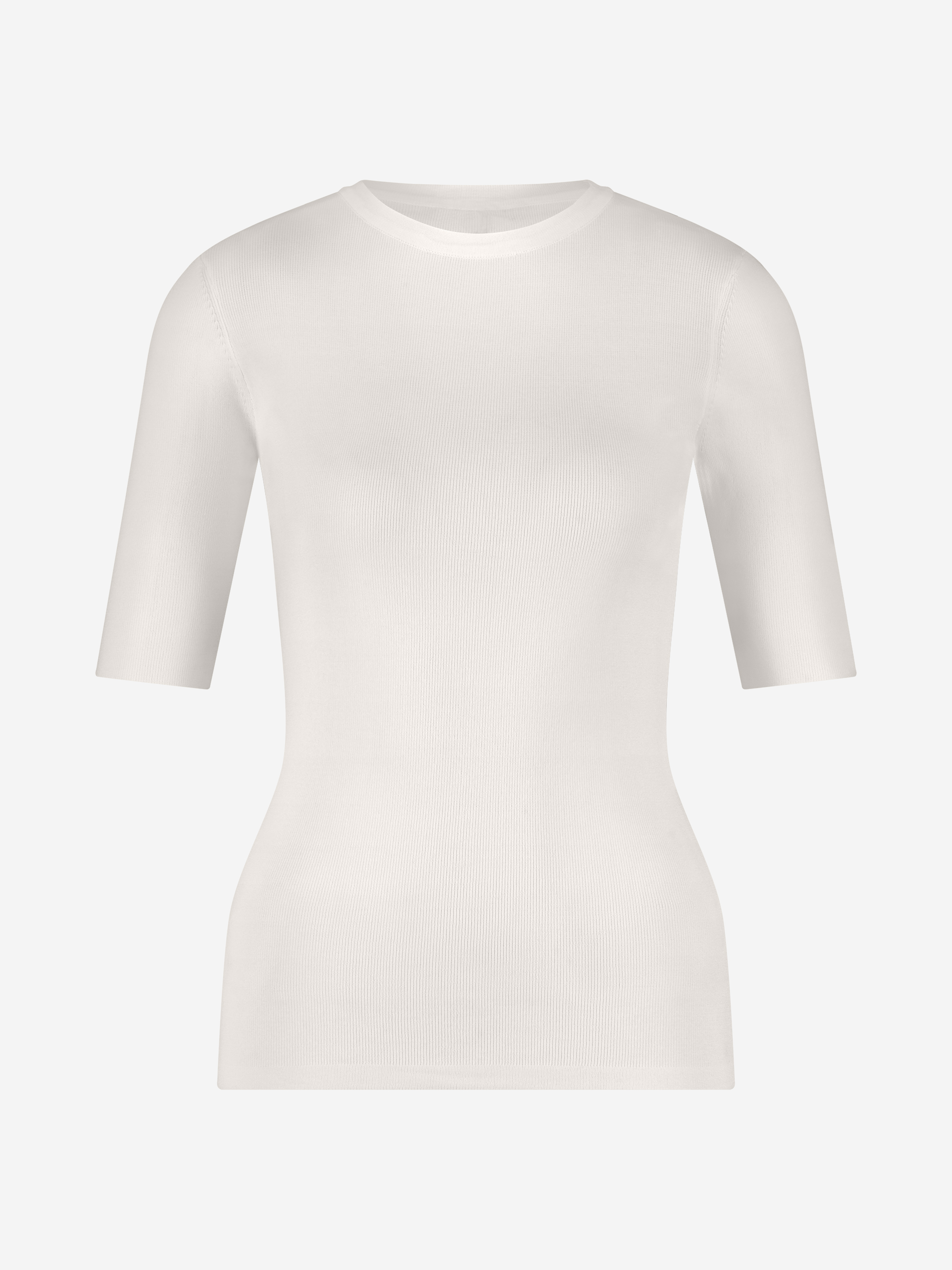 Fitted top with three-quarter sleeves