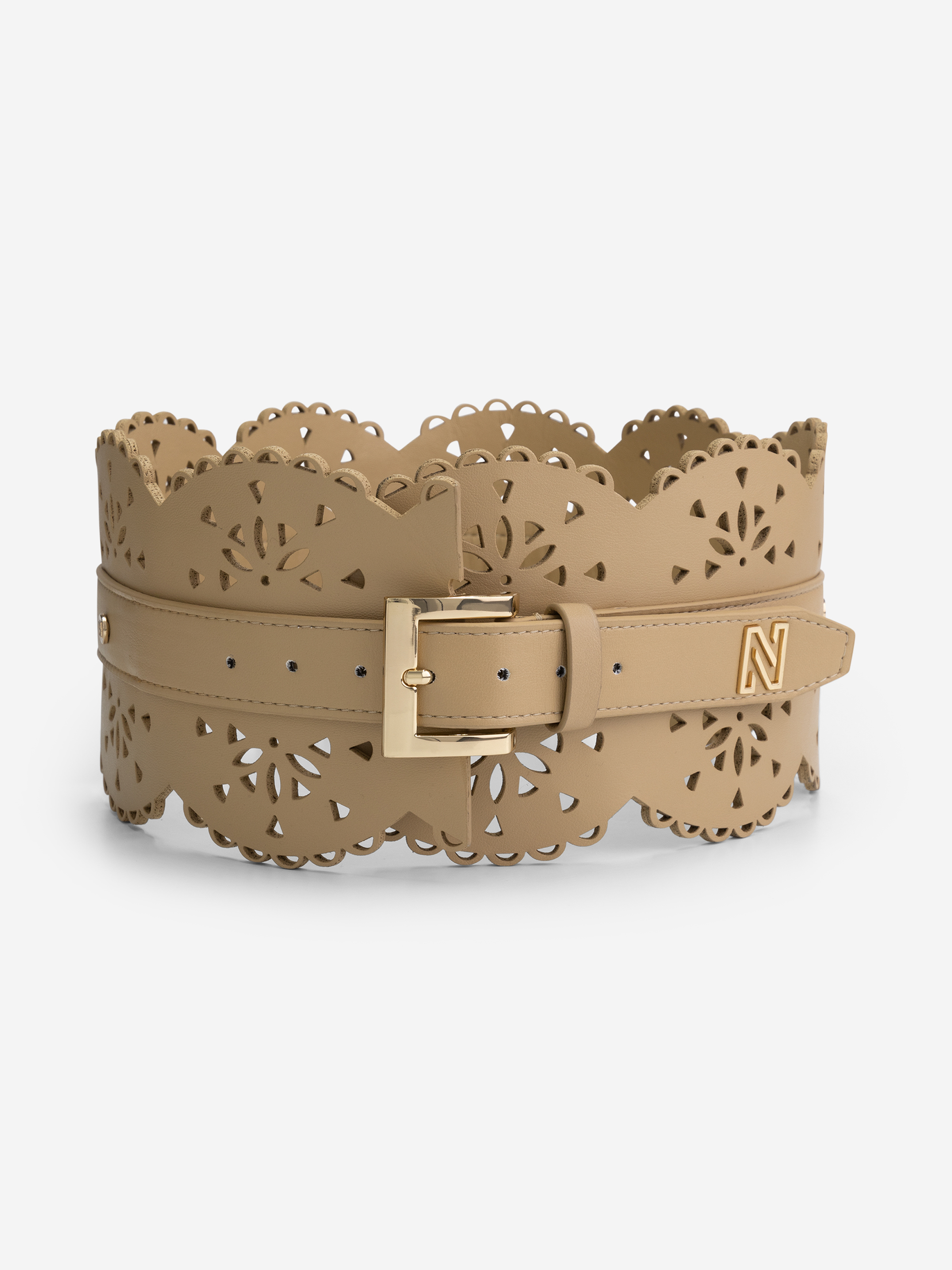 Big waist belt with cut outs