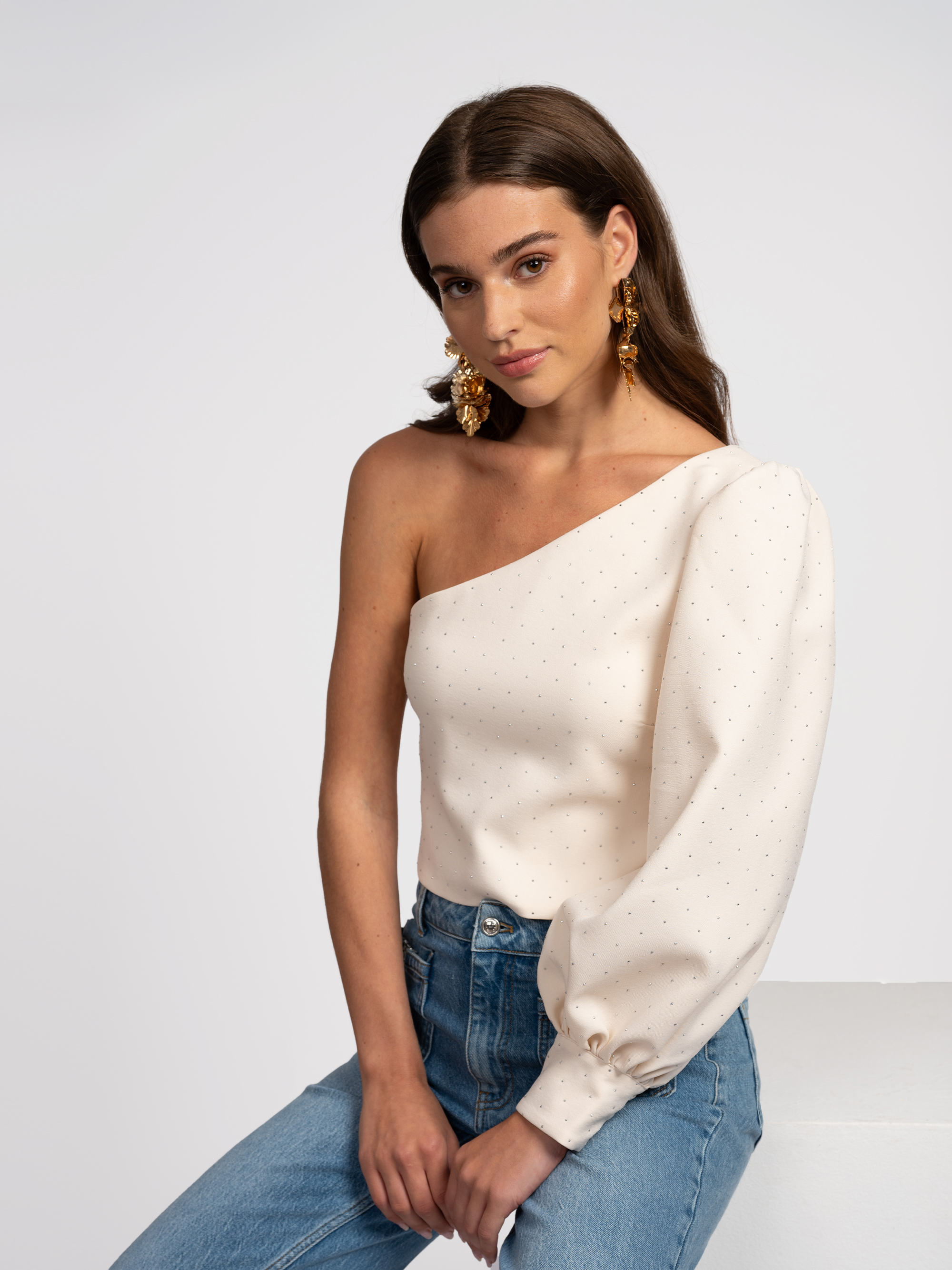 One shoulder top with glitter