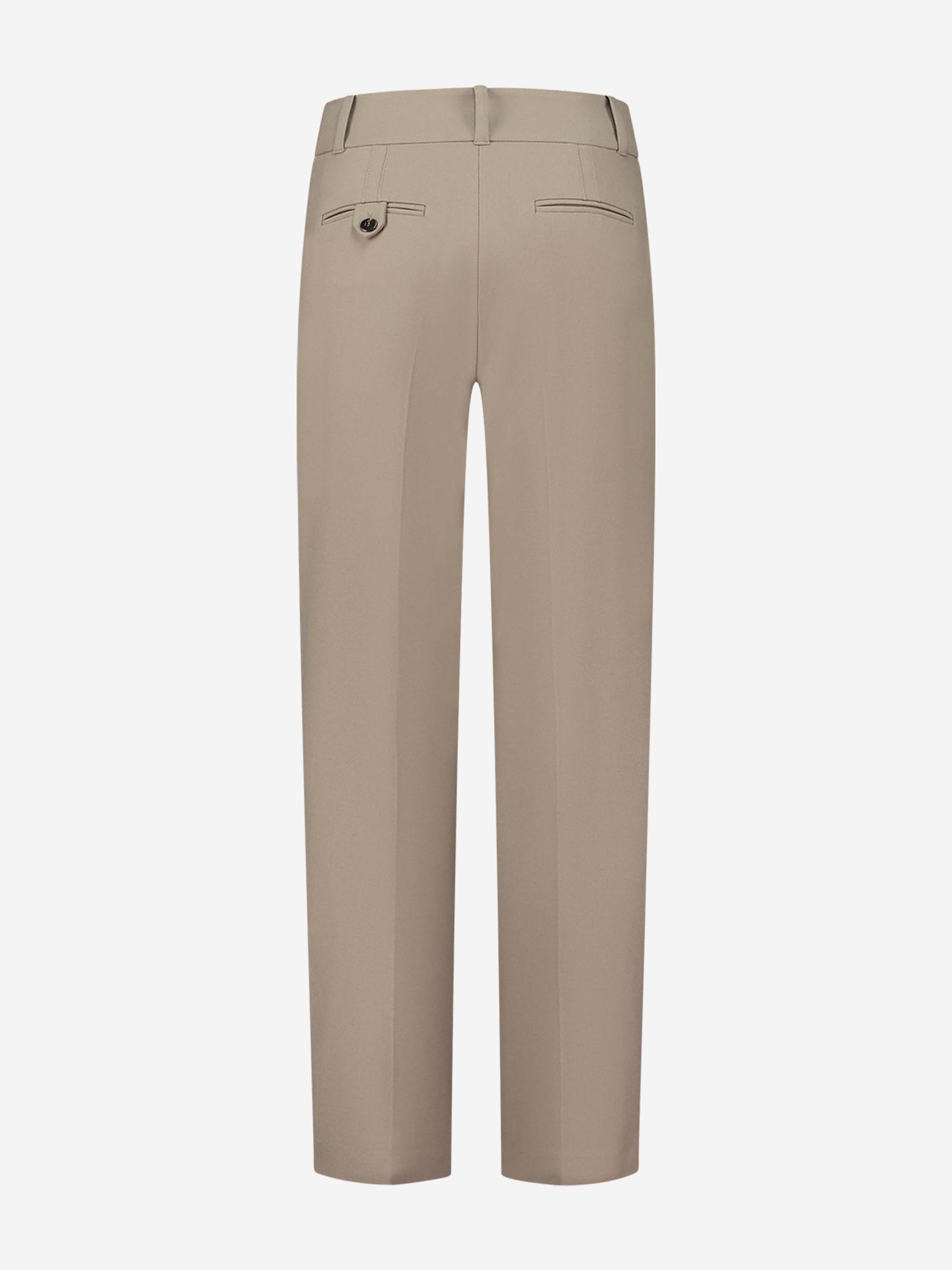 High rise trousers with loose fit