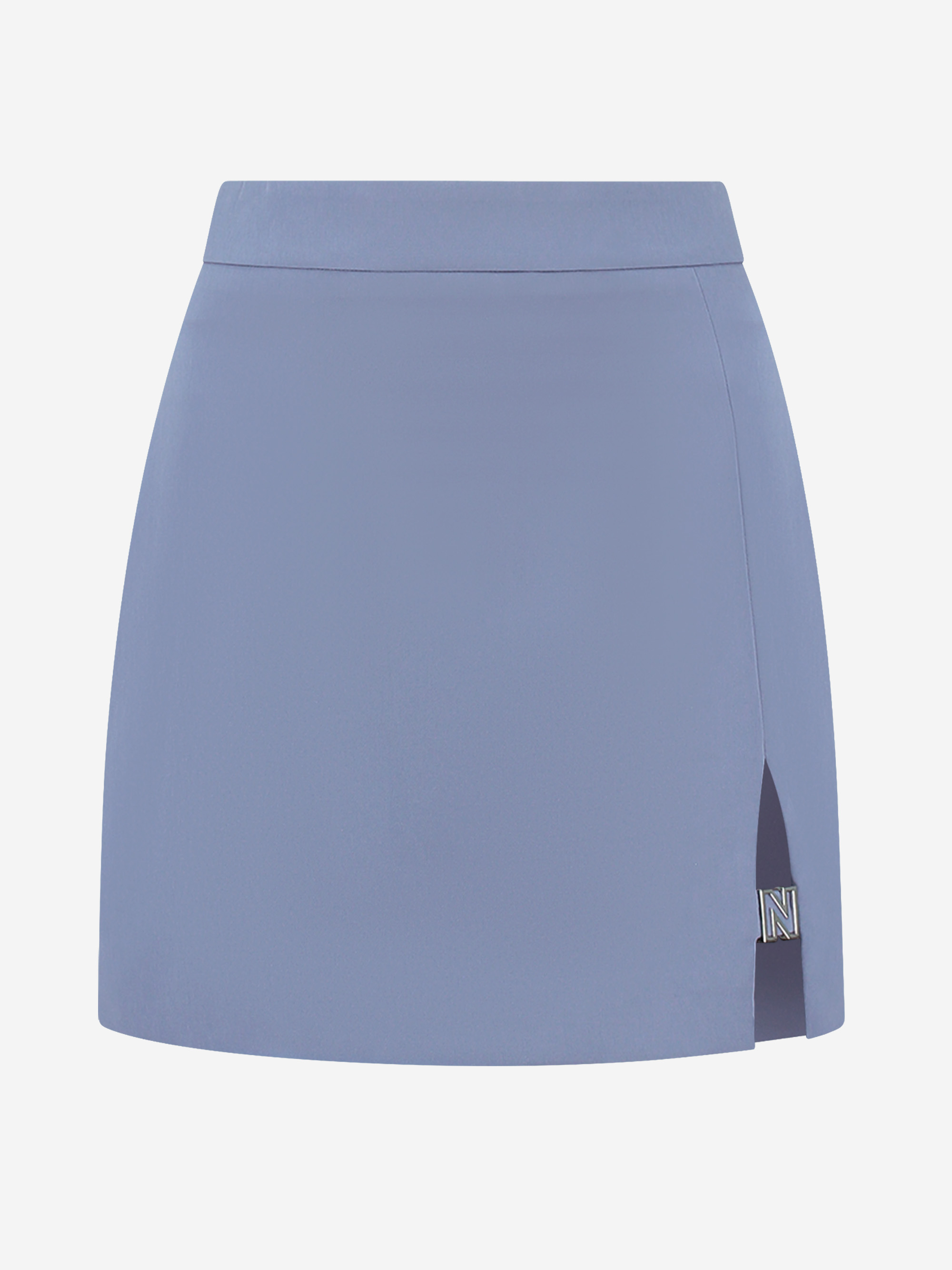 Fitted skirt with slit