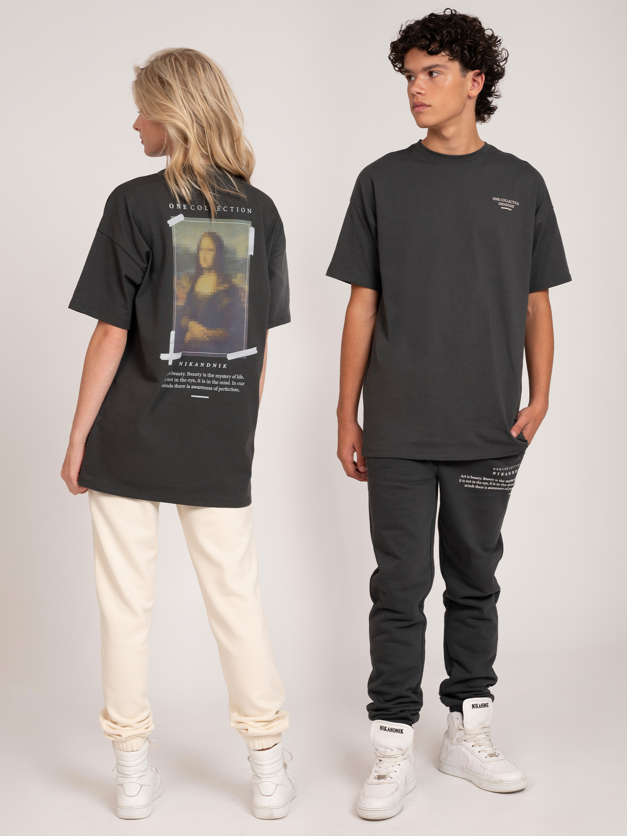 Oversized T-shirt with graphic print
