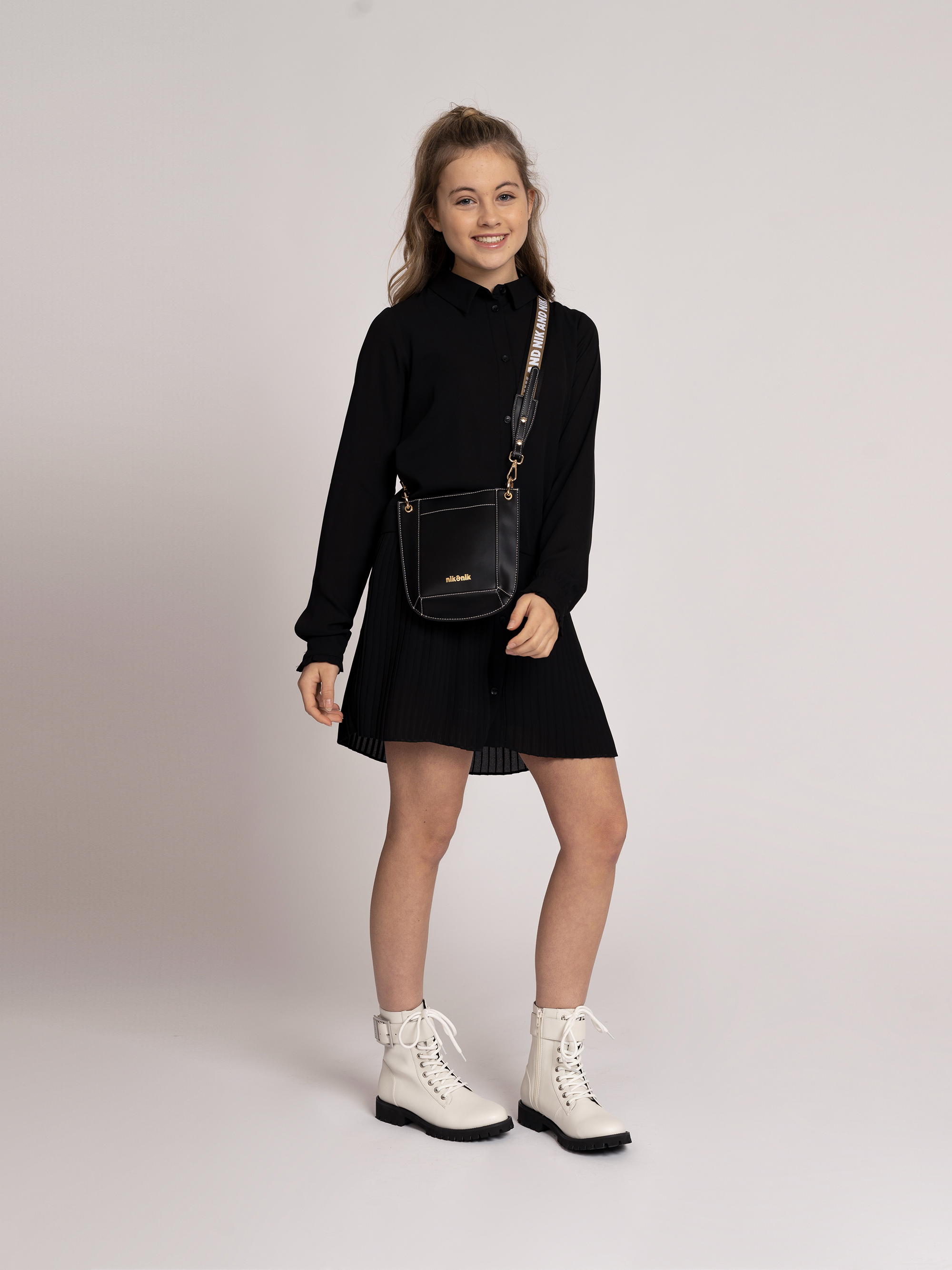 Ameya Bag