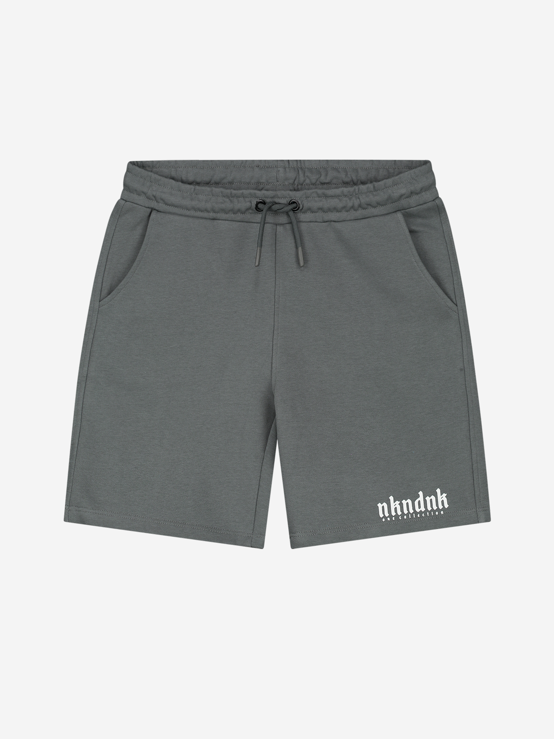 Short sweatpants with mid rise and cord 