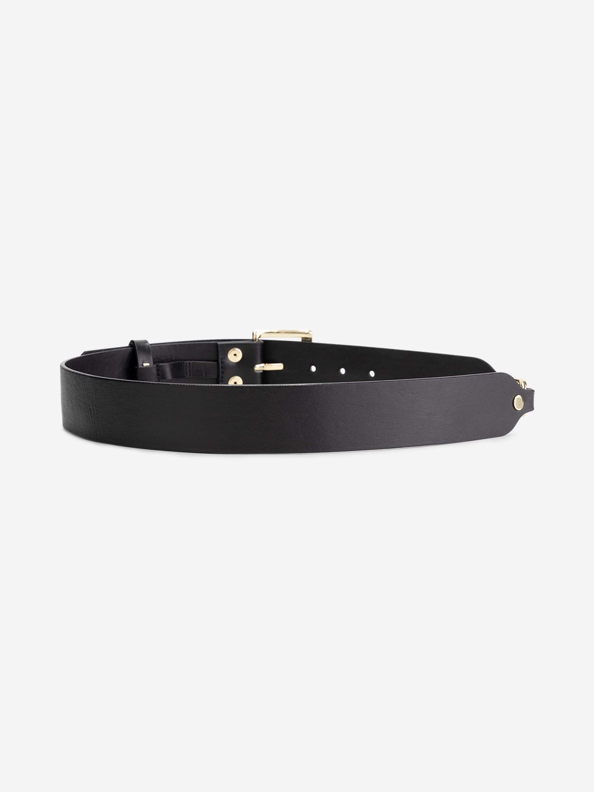 Oval Waist Belt