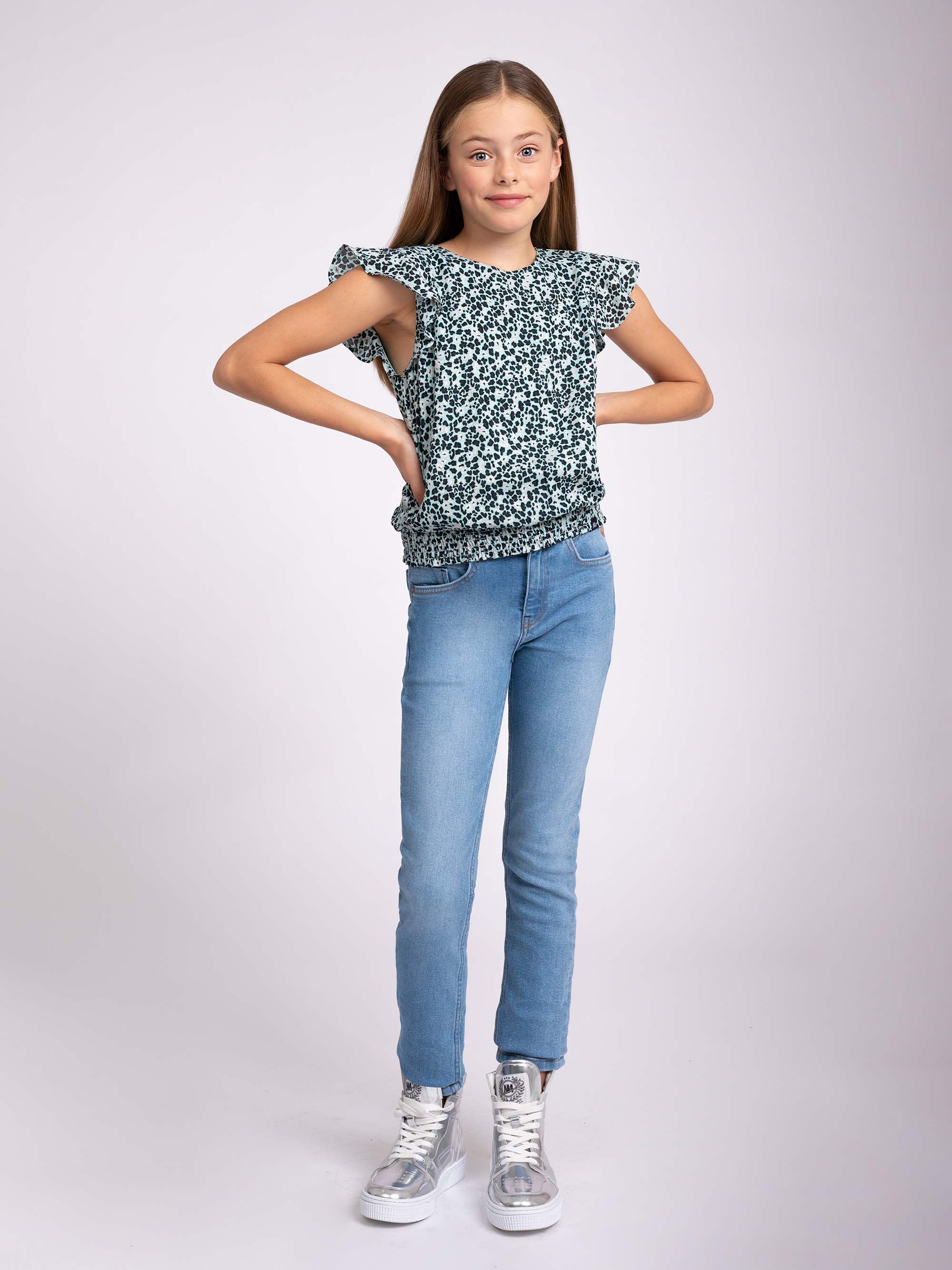 Leopard print top with smock and ruffles 