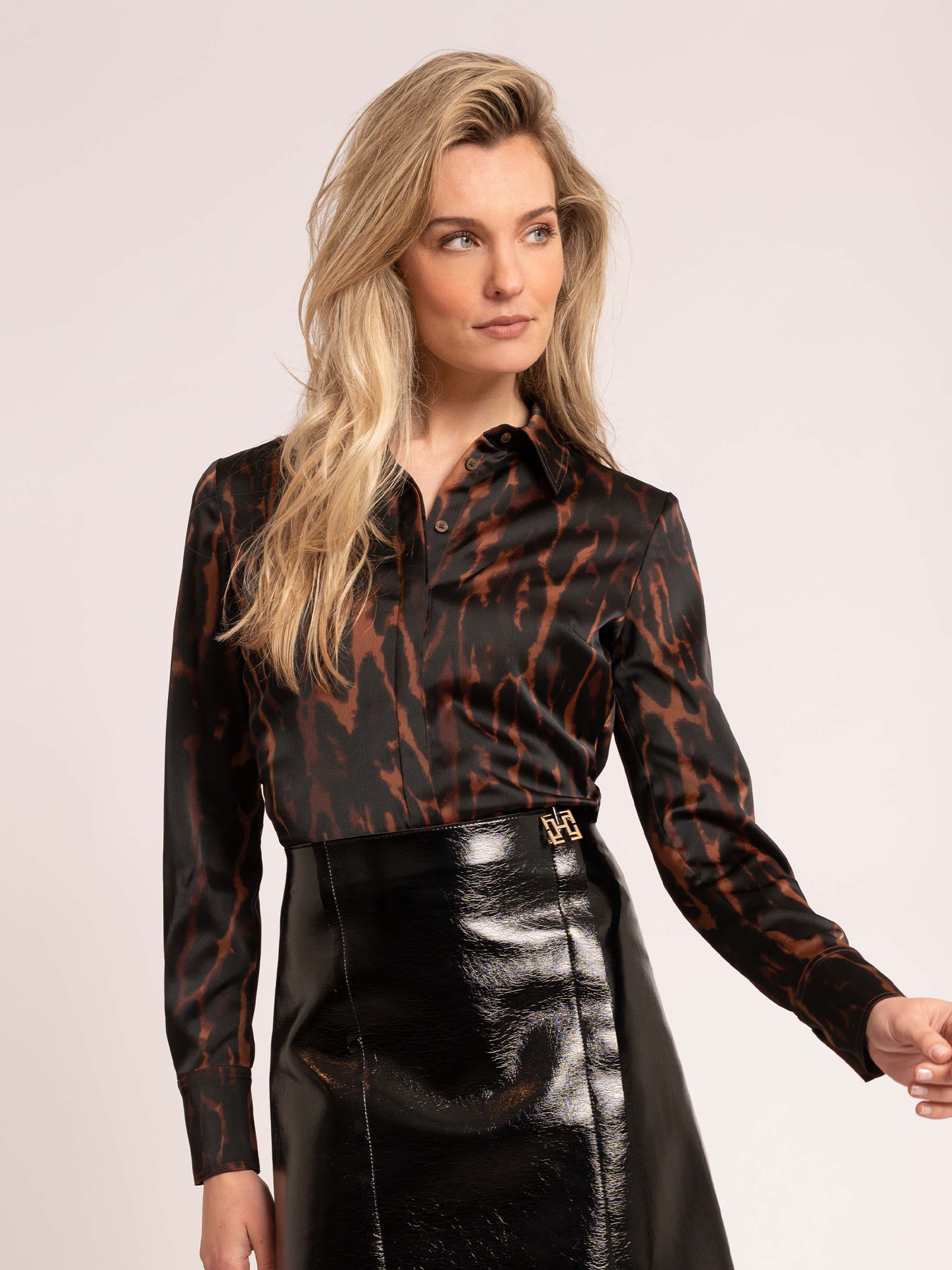 Satijn-look blouse met luipaardprint 